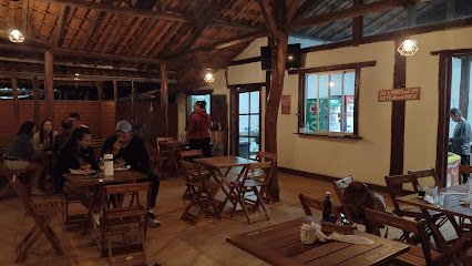 Hamburgueria-e-massas-lapinha-da-serra